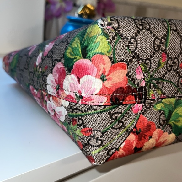 Gucci Reversible Tote Blooms GG Print Leather Small - Picture 8 of 8